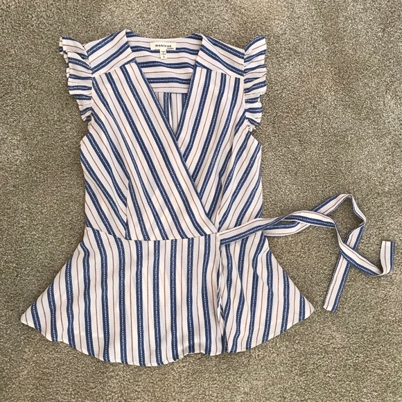 Nwot Monteau Los Angeles striped peplum wrap top - Picture 9 of 12